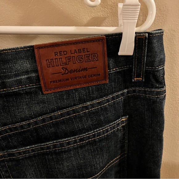 Hilfiger Red Label - Made With Vintage Denim Jeans - Picture 4 of 6